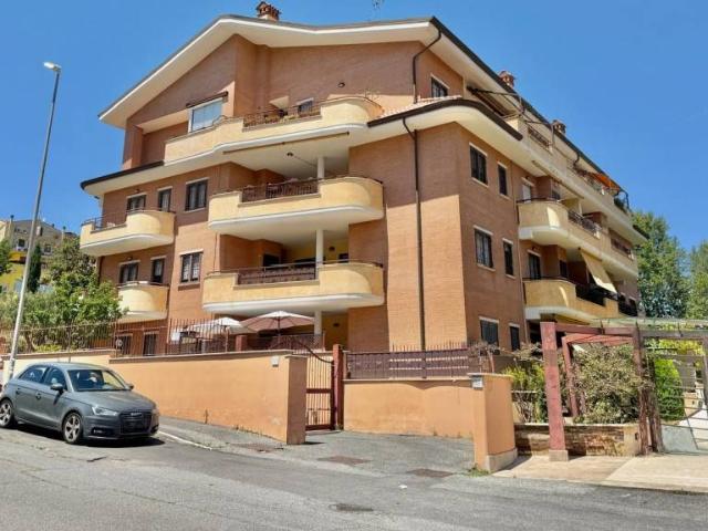 Appartamento in vendita a Ponte Galeria-La Pisana, Roma Capitale