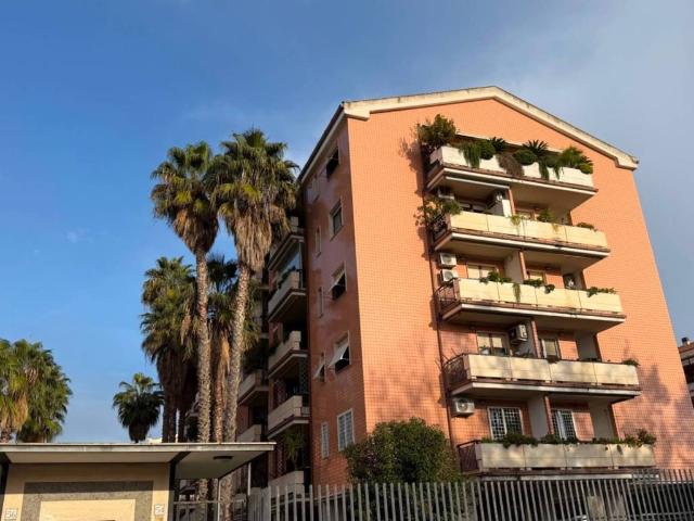 Appartamento in vendita a Madonnetta, Roma Capitale