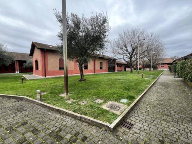 Appartamento in vendita a Municipio Roma XV, Roma Capitale