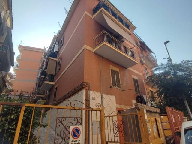 Appartamento in vendita a Municipio Roma XI, Roma Capitale