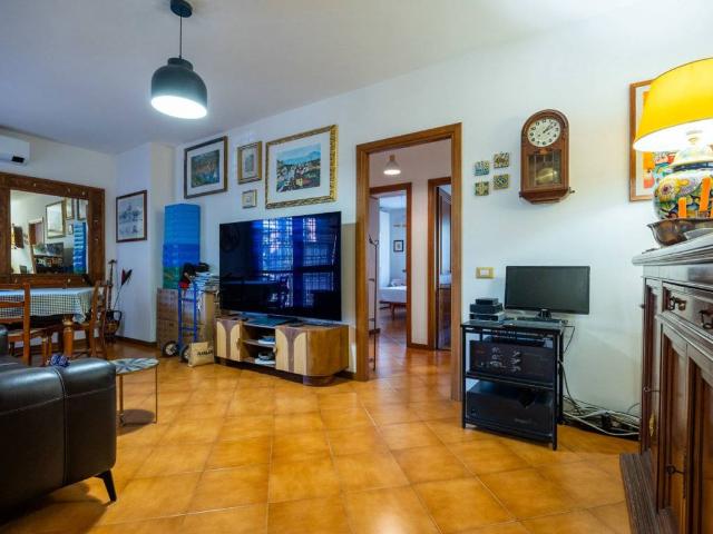 Appartamento in vendita a Torrino, Roma