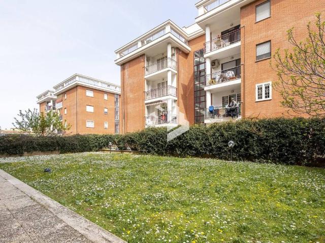Appartamento in vendita a Finocchio, Roma Capitale