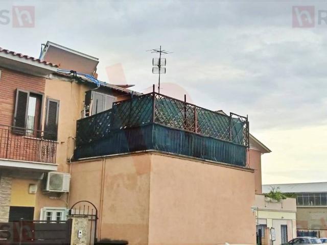 Appartamento in vendita a Municipio Roma VII, Roma Capitale