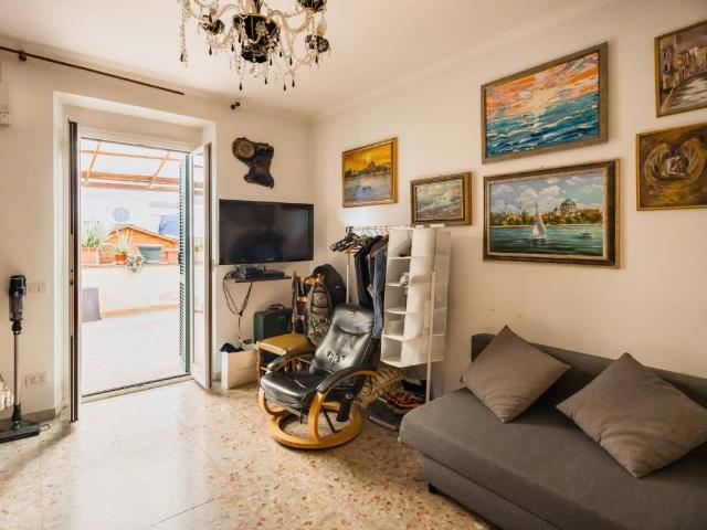 Appartamento in vendita a Casale Prima Porta, Roma Capitale