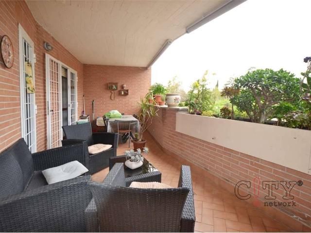Appartamento in vendita a Monte Migliore, Roma Capitale