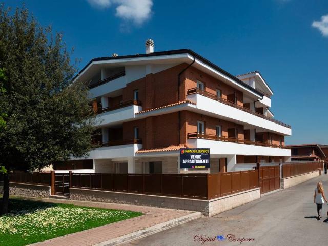 Appartamento in vendita a Centroni, Roma Capitale