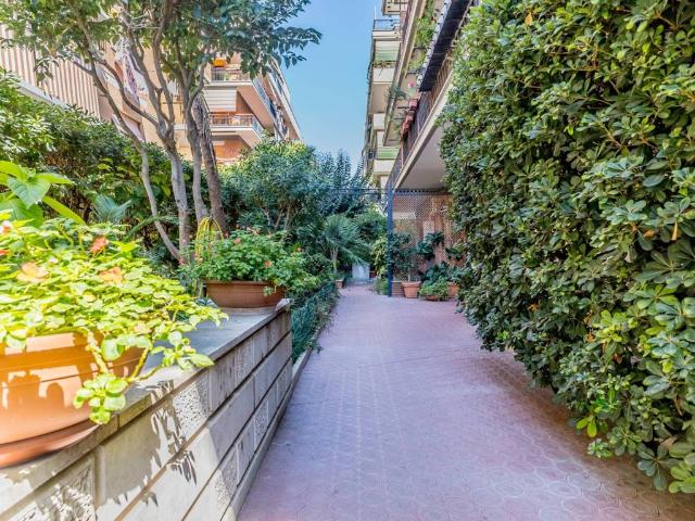 Appartamento in vendita a Lido di Ostia Levante, Roma
