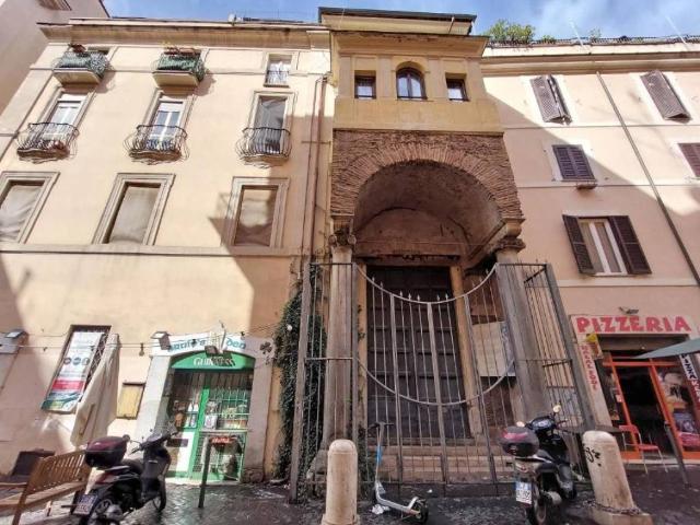 Appartamento in vendita a Municipio Roma I, Roma Capitale