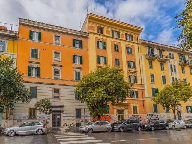 Appartamento in vendita a Municipio Roma V, Roma Capitale