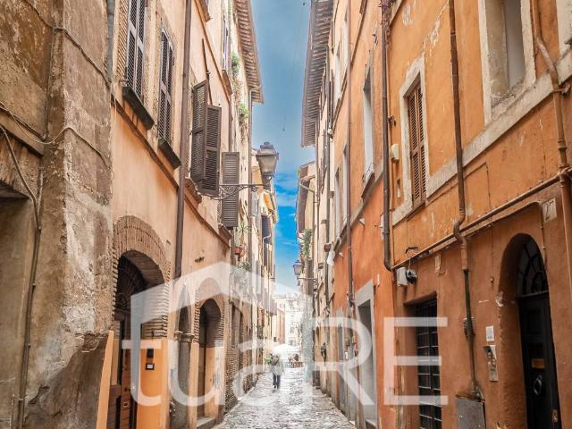 Appartamento in vendita a Municipio Roma I, Roma Capitale