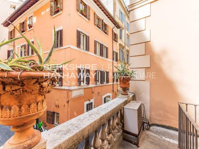 Appartamento in vendita a Municipio Roma I, Roma Capitale