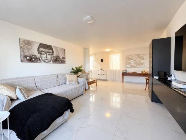 Appartamento in vendita a Torrino, Roma