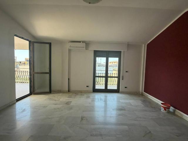 Appartamento in vendita a Giardini Tor di Mezzavia, Roma Capitale