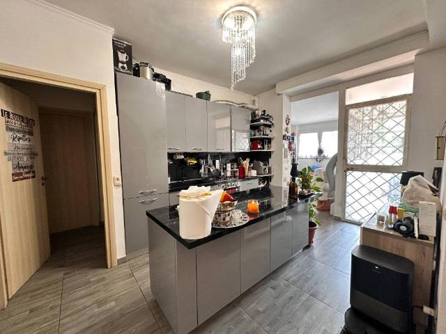 Appartamento in vendita a Centro Giano, Roma