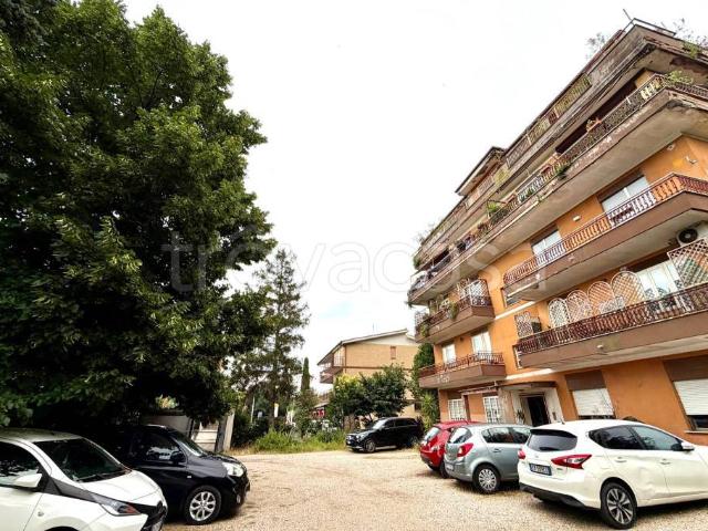 Appartamento in vendita a Municipio Roma XV, Roma Capitale