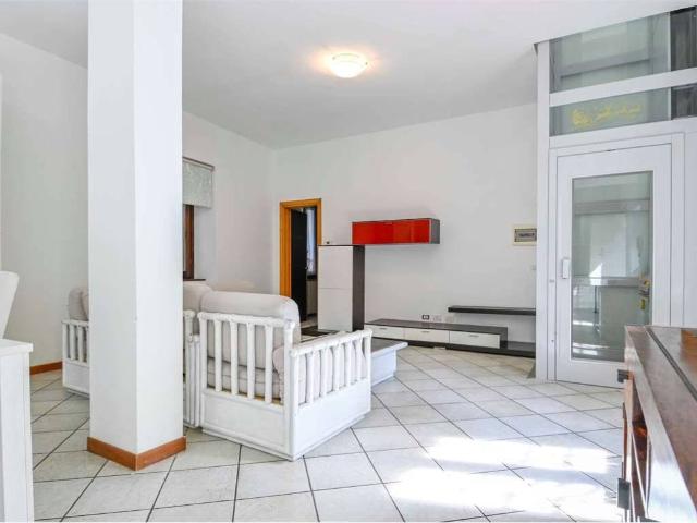 Appartamento in vendita a Romano di Lombardia, Bergamo