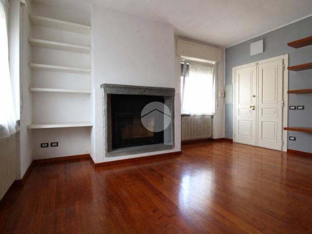Appartamento in vendita a Romano di Lombardia, Bergamo