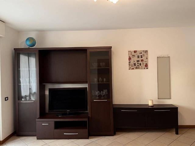 Appartamento in vendita a Romano di Lombardia, Bergamo