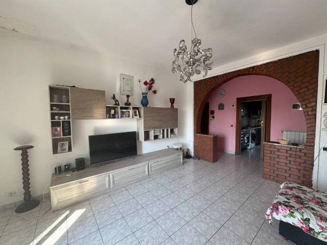 Appartamento in vendita a Romano Di Lombardia, Lombardia