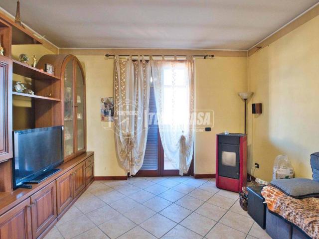 Appartamento in vendita a Piemonte, Novara