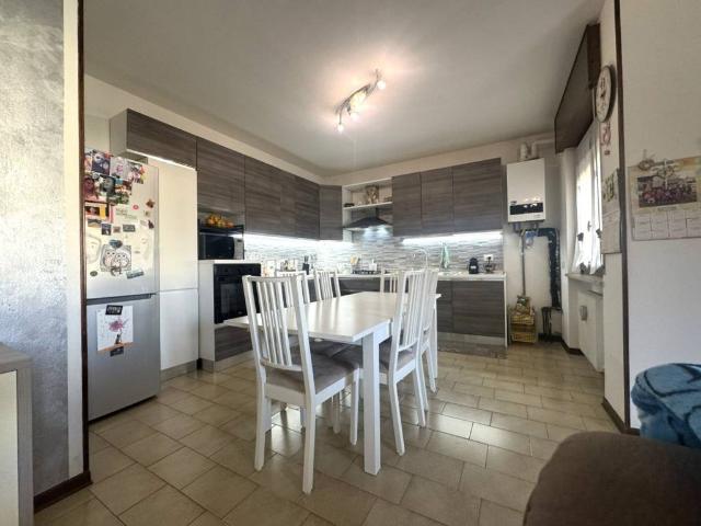 Appartamento in vendita a Roncà, Veneto