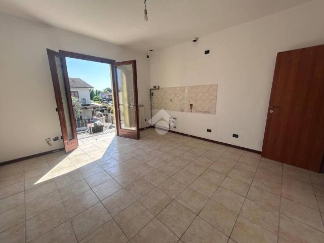 Appartamento in vendita a Roncadelle, Lombardia