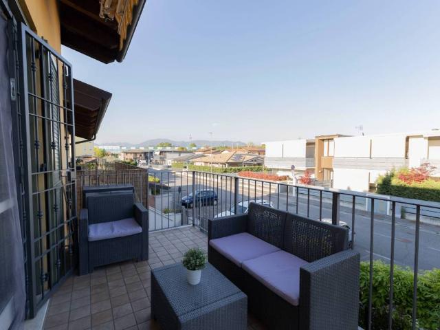 Appartamento in vendita a Roncadelle, Lombardia