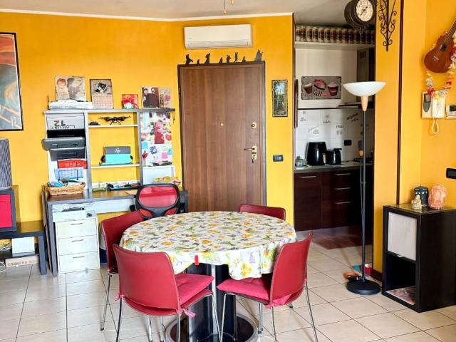 Appartamento in vendita a Roncadelle, Lombardia