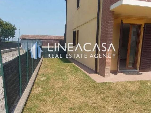 Appartamento in vendita a Roncaro, Lombardia