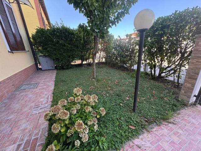 Appartamento in vendita a Roncaro, Pavia