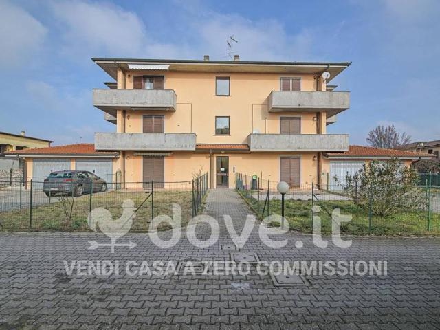 Appartamento in vendita a Roncaro, Lombardia