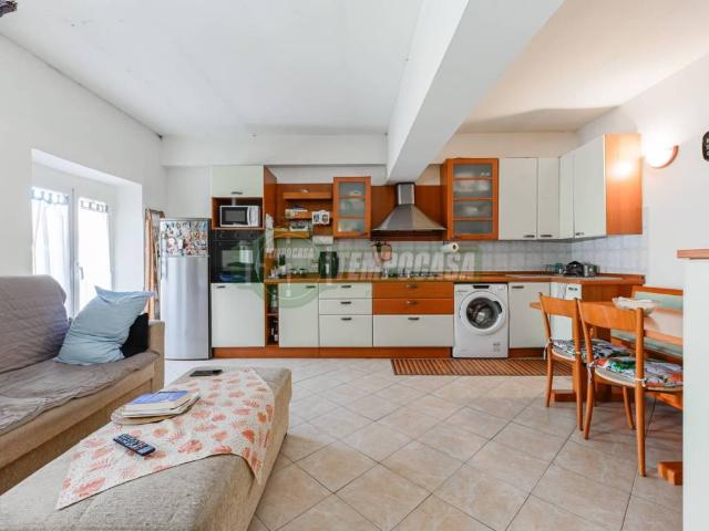 Appartamento in vendita a Roncello, Lombardia