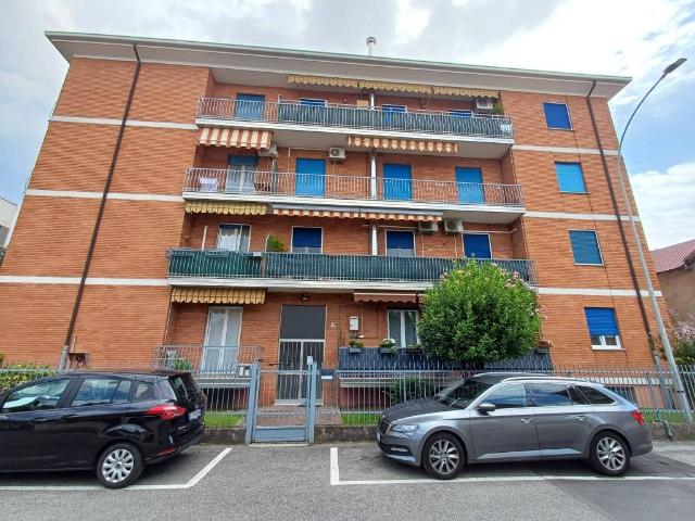 Appartamento in vendita a Roncello, Lombardia