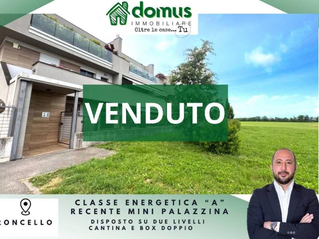 Appartamento in vendita a Roncello, Lombardia