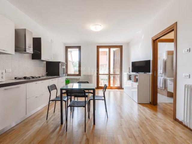 Appartamento in vendita a Roncello, Lombardia