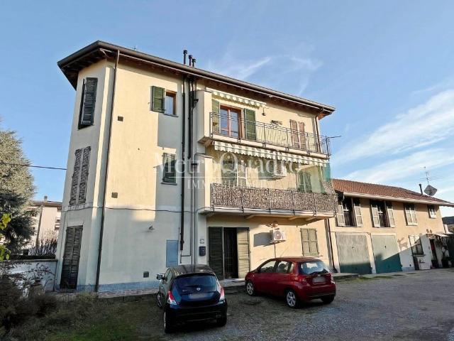 Appartamento in vendita a Roncello, Lombardia