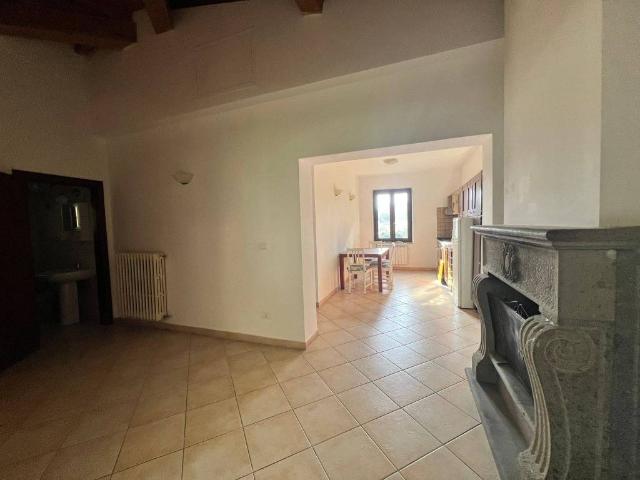 Appartamento in vendita a Ronciglione, Lazio