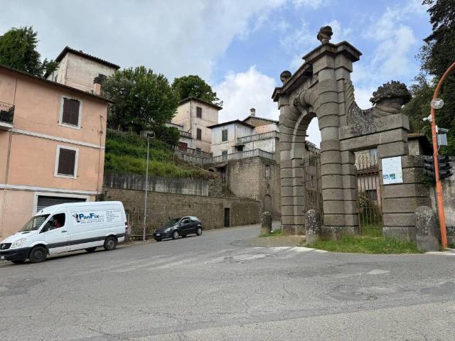 Appartamento in vendita a Ronciglione, Lazio