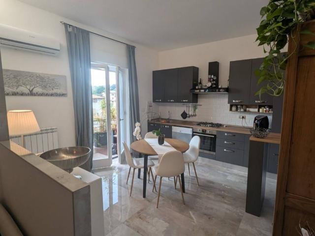 Appartamento in vendita a Ronciglione, Lazio