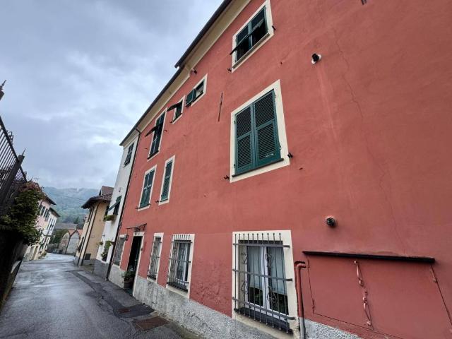 Appartamento in vendita a Ronco Scrivia, Liguria