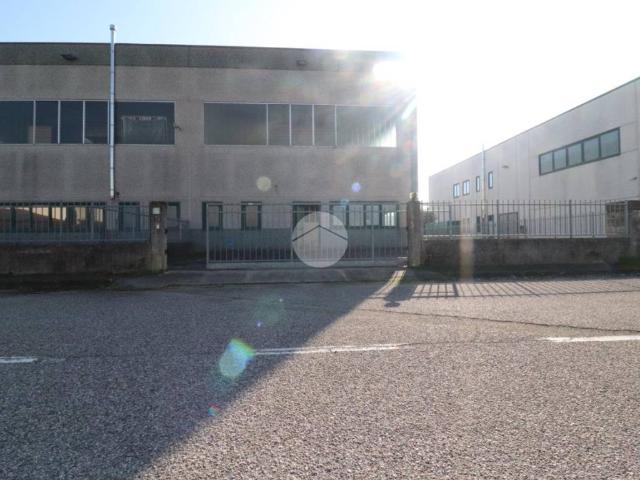 Appartamento in vendita a Roncoferraro, Lombardia