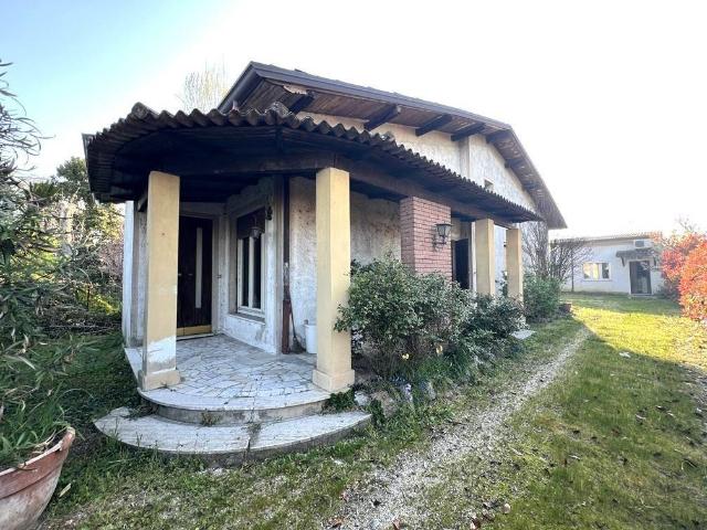 Appartamento in vendita a Roncoferraro, Lombardia