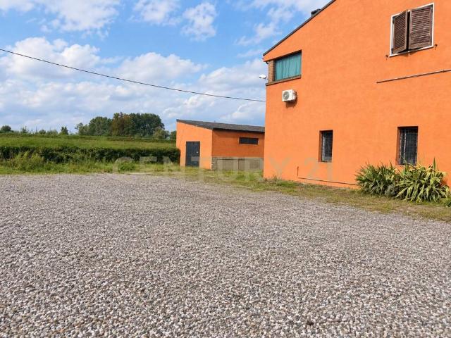 Appartamento in vendita a Roncoferraro, Lombardia
