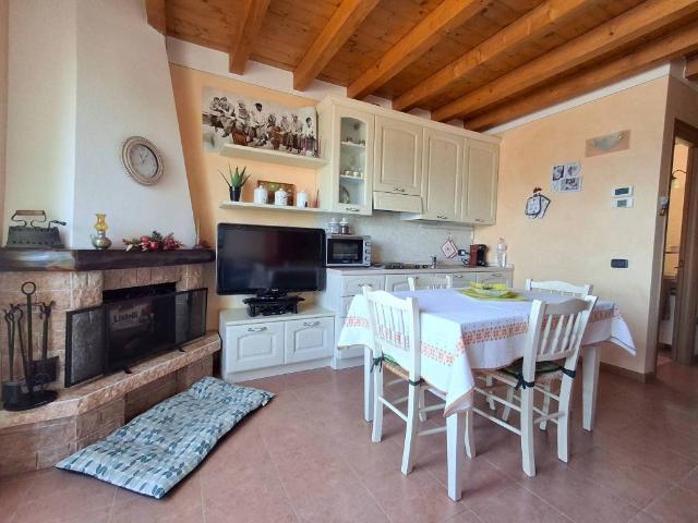 Appartamento in vendita a Pozzo, Roncola