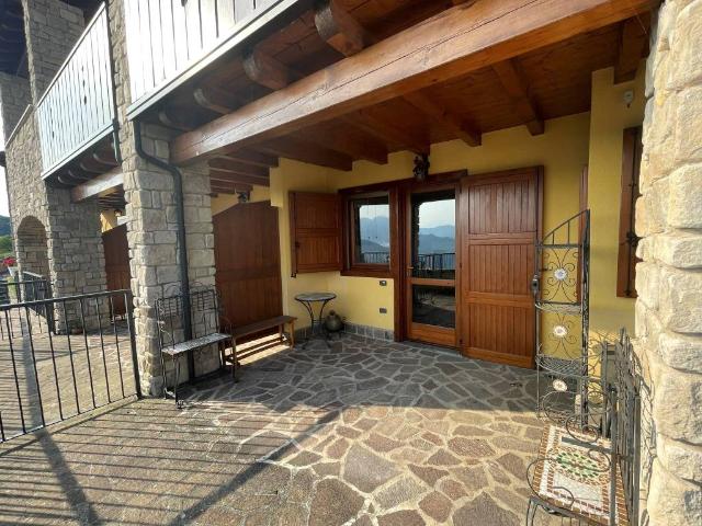 Appartamento in vendita a Portola, Roncola