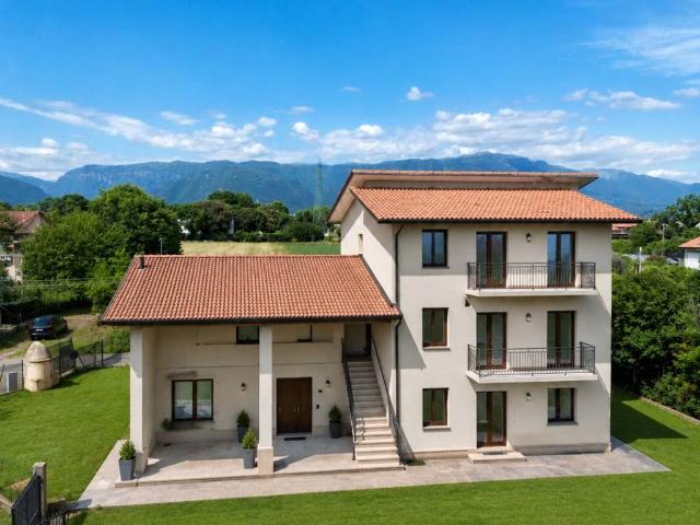 Appartamento in vendita a Rosà, Veneto