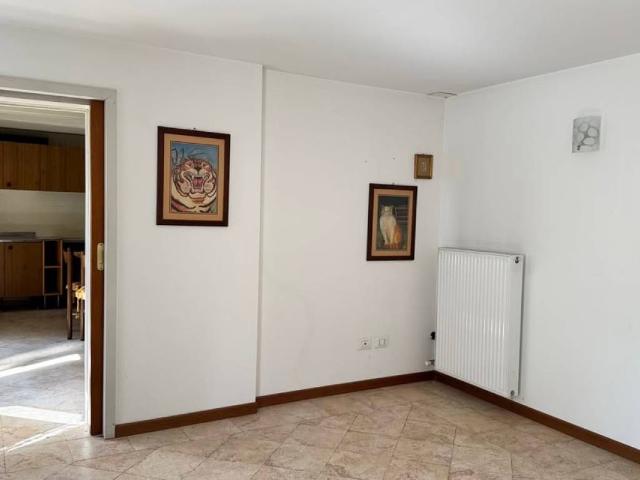 Appartamento in vendita a Borgo Tocchi, Rosà