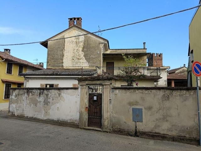 Appartamento in vendita a Rosasco, Lombardia