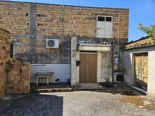 Appartamento in vendita a Rosciano, Abruzzo