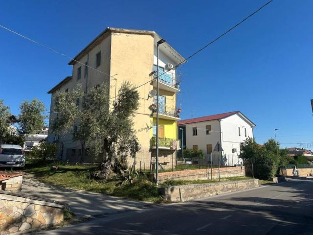 Appartamento in vendita a Rosciano, Abruzzo